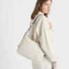 Bolso de hombro grande de cuero Prada Fold Bolso de hombro grande de cuero Prada Fold
