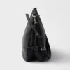 Bolso de hombro grande de cuero Prada Fold Bolso de hombro grande de cuero Prada Fold