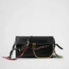 Bolso de hombro grande de cuero Prada Soft Sound con dijes Bolso de hombro grande de cuero Prada Soft Sound con dijes