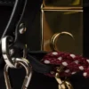Bolso de hombro grande de cuero Prada Soft Sound con dijes Bolso de hombro grande de cuero Prada Soft Sound con dijes
