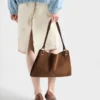 Bolso de hombro grande de gamuza Etude de Prada Bolso de hombro grande de gamuza Etude de Prada