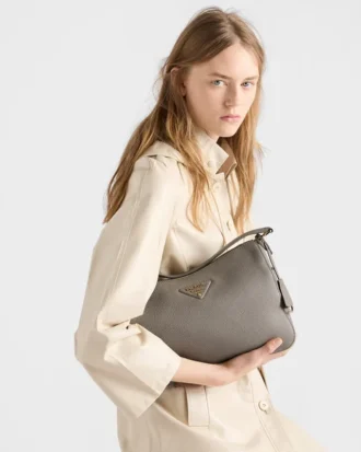 Bolso de hombro mediano de cuero