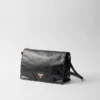 Bolso de hombro mediano de cuero Bolso de hombro mediano de cuero