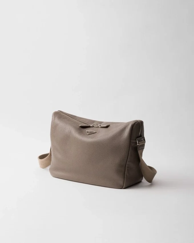 Bolso de hombro mediano de cuero Bolso de hombro mediano de cuero