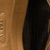 Bolso de hombro mediano de cuero Bolso de hombro mediano de cuero