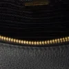 Bolso de hombro mediano de cuero Bolso de hombro mediano de cuero