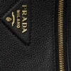 Bolso de hombro mediano de cuero Bolso de hombro mediano de cuero
