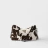 Bolso de hombro mediano de cuero estampado Prada Aimae Bolso de hombro mediano de cuero estampado Prada Aimae