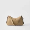 Bolso de hombro mediano de cuero Prada Aimae Bolso de hombro mediano de cuero Prada Aimae