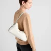 Bolso de hombro mediano de cuero Prada Aimae Bolso de hombro mediano de cuero Prada Aimae