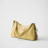Bolso de hombro mediano de cuero Prada Aimae Bolso de hombro mediano de cuero Prada Aimae