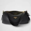 Bolso de hombro mediano de cuero Prada Aimae Bolso de hombro mediano de cuero Prada Aimae
