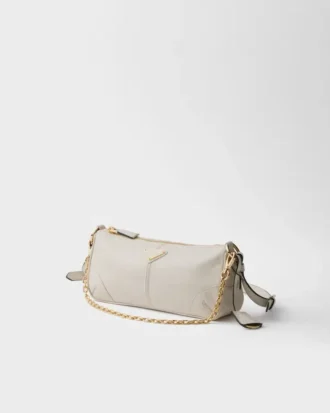 Bolso de hombro mediano de cuero Prada Re-Edition 2002