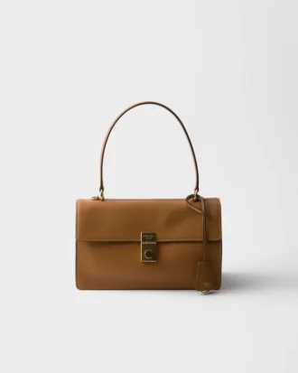 Bolso de hombro mediano de cuero Prada Soft de Prada Bolso de hombro mediano de cuero Prada Soft de Prada
