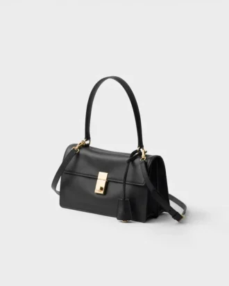 Bolso de hombro mediano de cuero Prada Soft de Prada