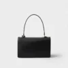 Bolso de hombro mediano de cuero Prada Soft de Prada Bolso de hombro mediano de cuero Prada Soft de Prada