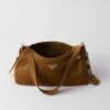 Bolso de hombro mediano de gamuza Prada Aimae Bolso de hombro mediano de gamuza Prada Aimae