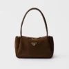 Bolso de hombro mediano de gamuza Prada Darling Bolso de hombro mediano de gamuza Prada Darling