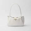 Bolso de hombro mediano de piel Prada Darling Bolso de hombro mediano de piel Prada Darling