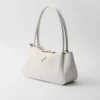 Bolso de hombro mediano de piel Prada Darling Bolso de hombro mediano de piel Prada Darling