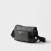 Bolso de hombro mediano de Re-Nylon y piel Saffiano Bolso de hombro mediano de Re-Nylon y piel Saffiano