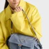 Bolso de hombro mediano «Explore» de Prada en piel napa con solapa Bolso de hombro mediano «Explore» de Prada en piel napa con solapa