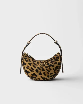 Bolso de hombro mini de cuero estampado Prada Arqua