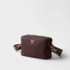 Bolso de hombro pequeño de cuero Bolso de hombro pequeño de cuero