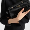 Bolso de hombro pequeño de cuero Prada Bonnie Bolso de hombro pequeño de cuero Prada Bonnie