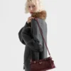 Bolso de hombro pequeño de gamuza Prada Bonnie Bolso de hombro pequeño de gamuza Prada Bonnie
