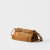 Bolso de hombro pequeño de gamuza Prada Bonnie Bolso de hombro pequeño de gamuza Prada Bonnie