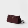Bolso de hombro pequeño de gamuza Prada Bonnie Bolso de hombro pequeño de gamuza Prada Bonnie