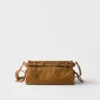 Bolso de hombro pequeño de gamuza Prada Bonnie Bolso de hombro pequeño de gamuza Prada Bonnie