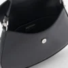 Bolso de hombro pequeño Prada Cleo de cuero cepillado con solapa Bolso de hombro pequeño Prada Cleo de cuero cepillado con solapa