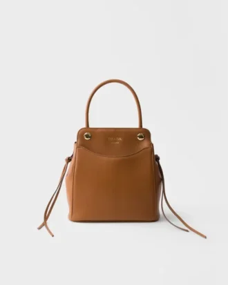 Bolso de mano de cuero Prada Carry Mini
