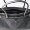 Bolso de mano mediano Bonnie de Prada Bolso de mano mediano Bonnie de Prada