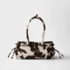 Bolso de mano mediano de cuero estampado Prada Bonnie Bolso de mano mediano de cuero estampado Prada Bonnie