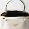 Bolso de mano mini de piel Bolso de mano mini de piel