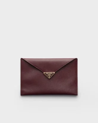 Bolso de mano tipo sobre de piel Saffiano