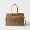 Bolso de piel extragrande Prada Bonnie Bolso de piel extragrande Prada Bonnie