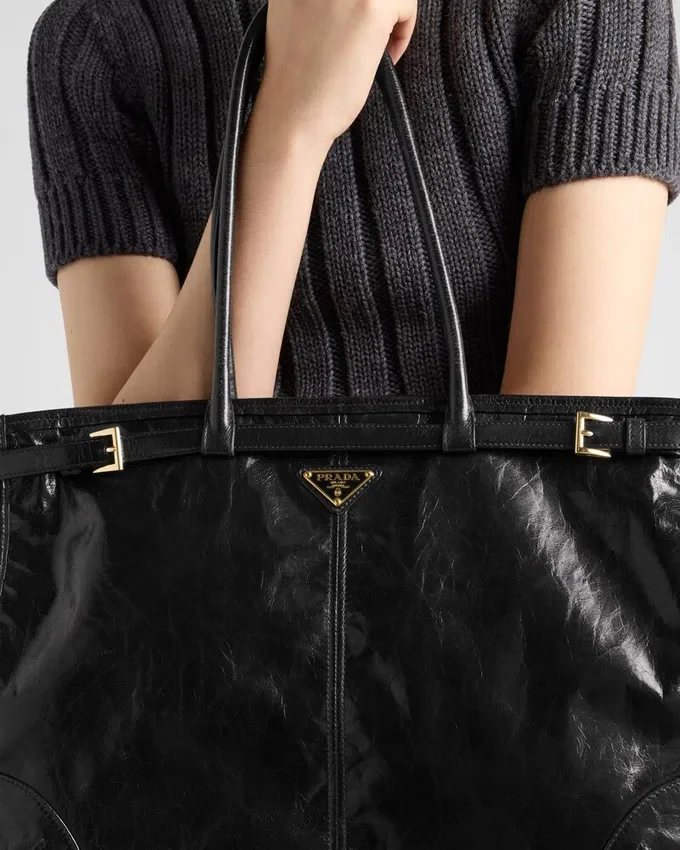 Bolso de piel extragrande Prada Bonnie Bolso de piel extragrande Prada Bonnie