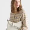 Bolso de piel Prada Fold mediano Bolso de piel Prada Fold mediano