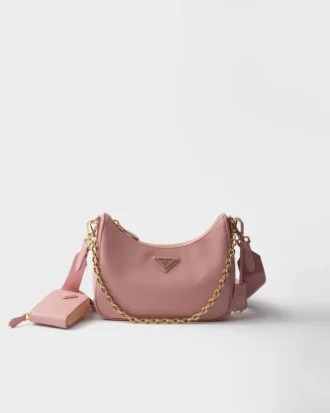 Bolso de piel Saffiano Prada Re-Edition 2005