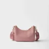 Bolso de piel Saffiano Prada Re-Edition 2005
