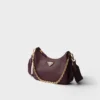 Bolso de piel Saffiano Prada Re-Edition 2005 Bolso de piel Saffiano Prada Re-Edition 2005