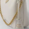 Bolso de piel Saffiano Prada Re-Edition 2005 Bolso de piel Saffiano Prada Re-Edition 2005