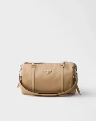 Bolso de viaje grande de Re-Nylon y piel Saffiano