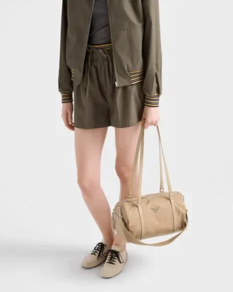 Bolso de viaje grande de Re-Nylon y piel Saffiano