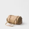 Bolso de viaje grande de Re-Nylon y piel Saffiano Bolso de viaje grande de Re-Nylon y piel Saffiano