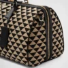 Bolso de viaje grande de tela con el símbolo de Prada bordado Bolso de viaje grande de tela con el símbolo de Prada bordado